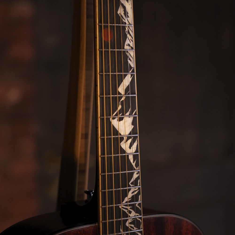 GS136E — Mountain-Range Fretboard Inlay