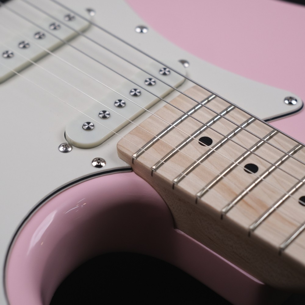 Stratway ST20 V2 — Modern C Maple Neck